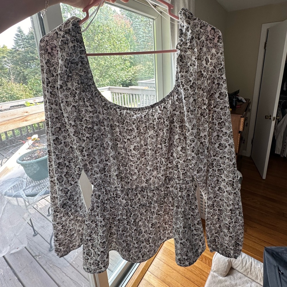 Nine west blouse - Picture 2 of 2